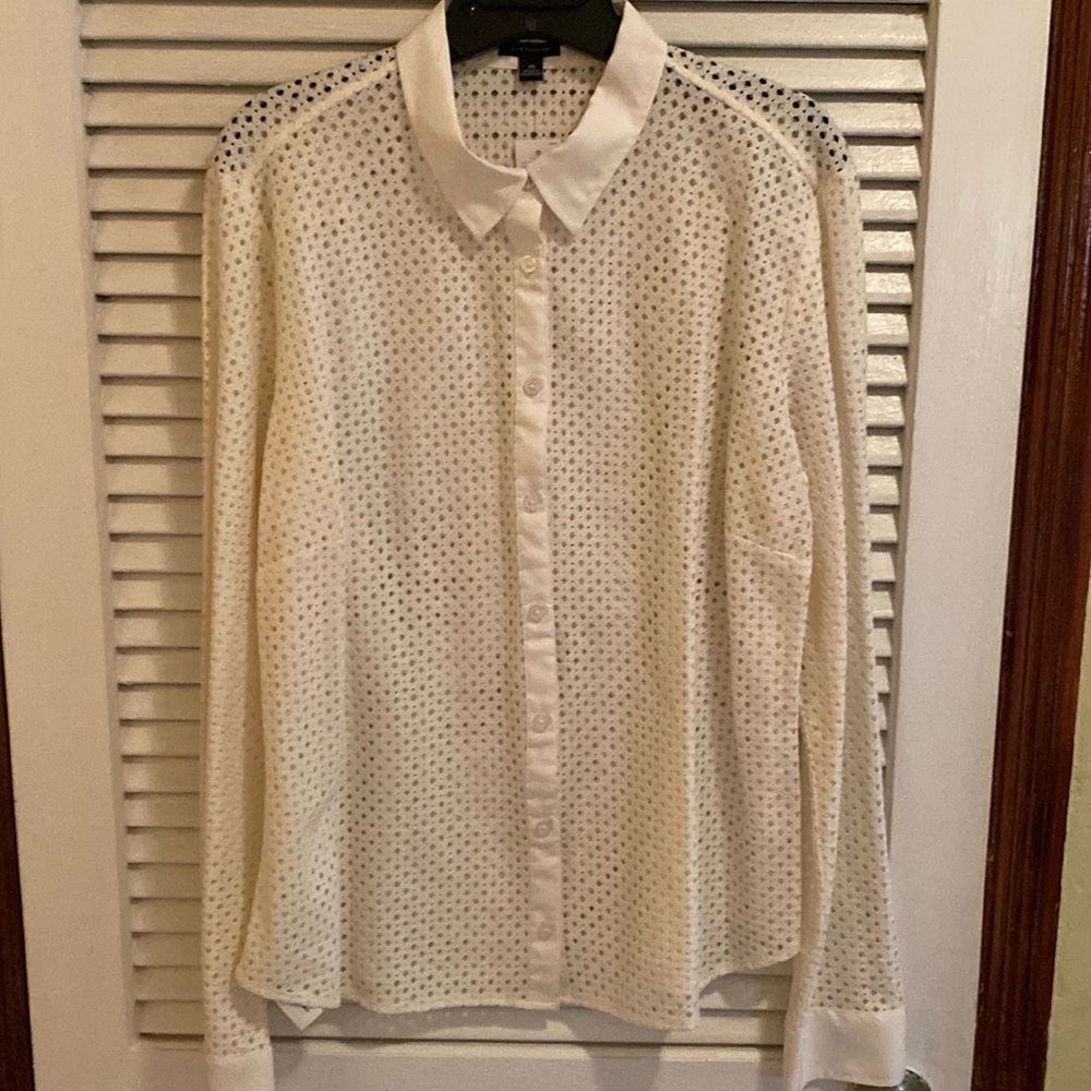 Ann Taylor - Eyelet Long Sleeve Button Down Shirt Sz 16